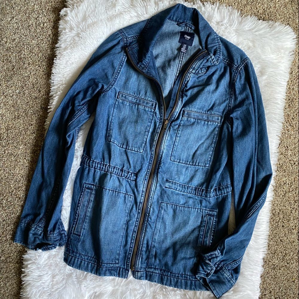 Gap  Jean Jacket Full Zip Elastic Waist Thin‎ Denim Women’s Size XS